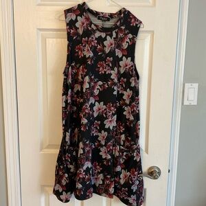 Woman’s sleeveless floral dress